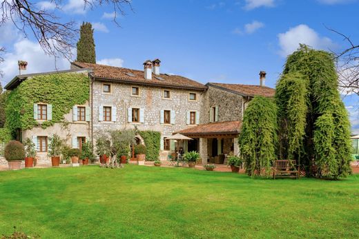 Villa - Negrar, Provincia di Verona