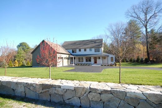 Detached House in Concord, Middlesex County