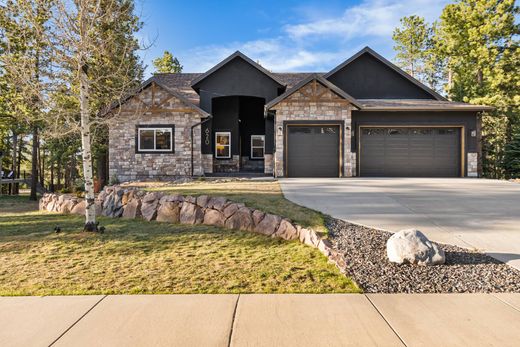 Luxury home in Woodland Park, Teller County