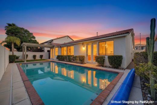 Detached House in Las Vegas, Clark County
