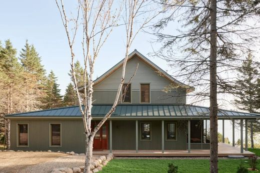 Casa Unifamiliare a La Malbaie, Capitale-Nationale