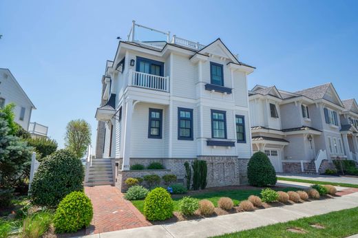 Detached House in Stone Harbor, Cape May County