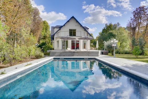 Casa Unifamiliare a Le Perreux-sur-Marne, Val-de-Marne