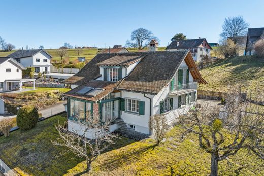Detached House in Poliez-Pittet, Gros-de-Vaud District