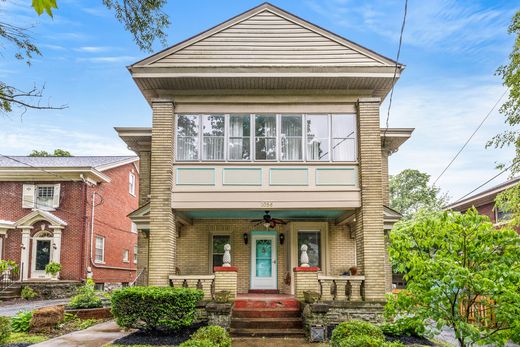 Townhouse in Lexington, Fayette County