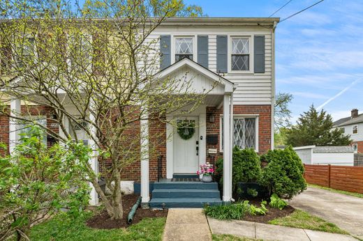 Luxury home in Alexandria, City of Alexandria