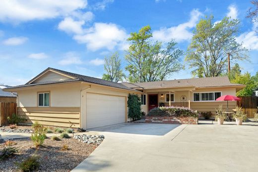 Vrijstaand huis in Claremont, Los Angeles County