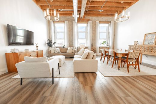 Apartment in Cambridge, Ontario