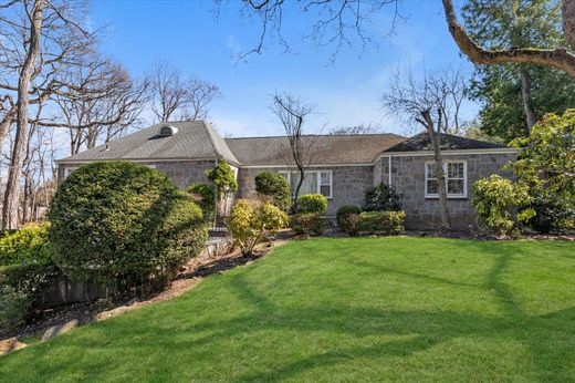 Dom jednorodzinny w Roslyn, Nassau County