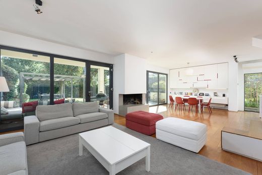 Casa Geminada - Roma, Lazio