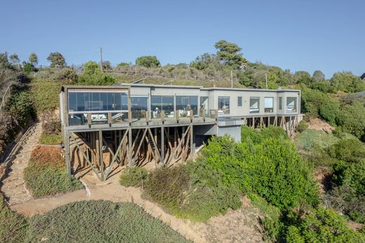 Vrijstaand huis in Zapallar, Petorca Province