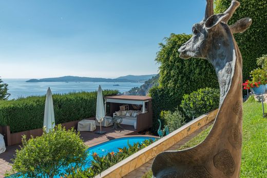 Villa a Cap-d'Ail, Alpi Marittime