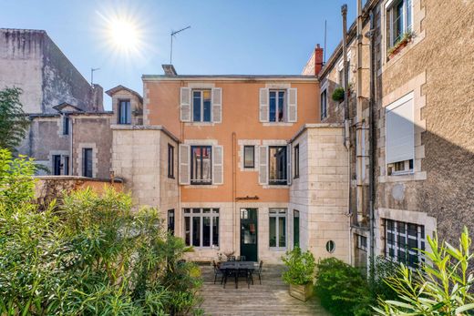 Luxury home in La Rochelle, Charente-Maritime