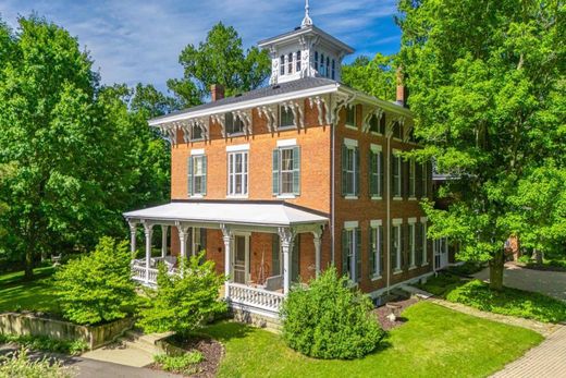 Detached House in Marshall, Calhoun County