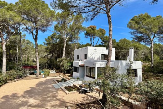 Dom jednorodzinny w Santa Eulària des Riu, Illes Balears