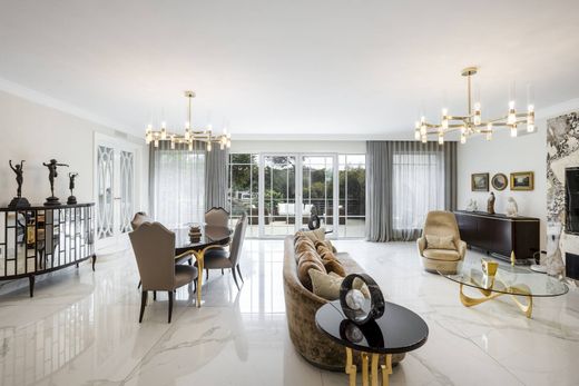 Villa in Rome, Latium