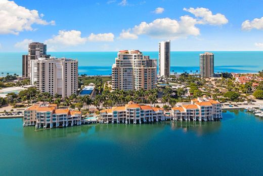 Apartment in Naples, Collier County