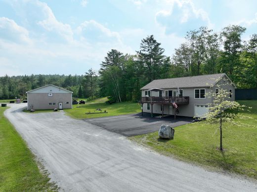 Detached House in Groton, Caledonia County