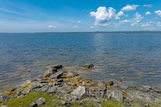 Land in Ellsworth, Hancock County