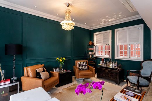 Luxury home in Rio de Janeiro