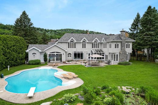 Maison individuelle à Saint-Sauveur, Laurentides