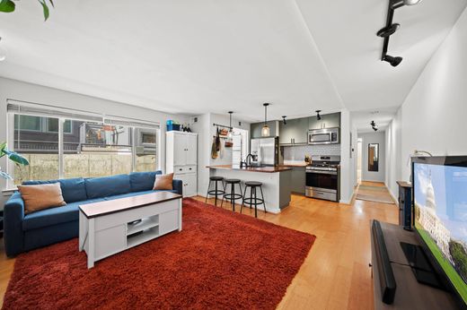 Apartment / Etagenwohnung in Washington, Washington County
