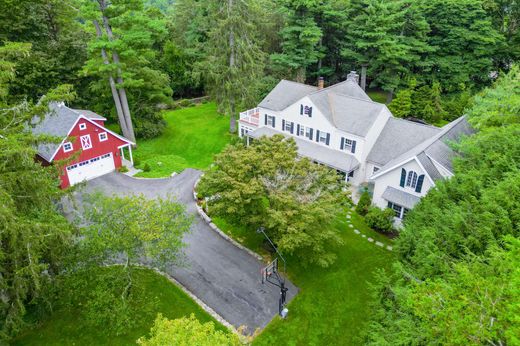 Detached House in Thornwood, Westchester County