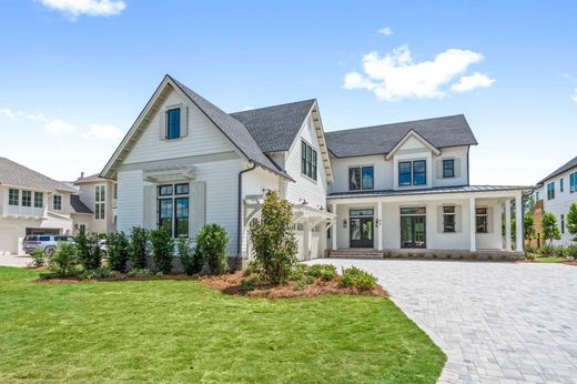 Detached House in WaterSound, Walton County