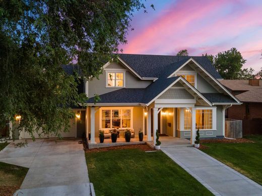 Detached House in Louisville, Boulder County