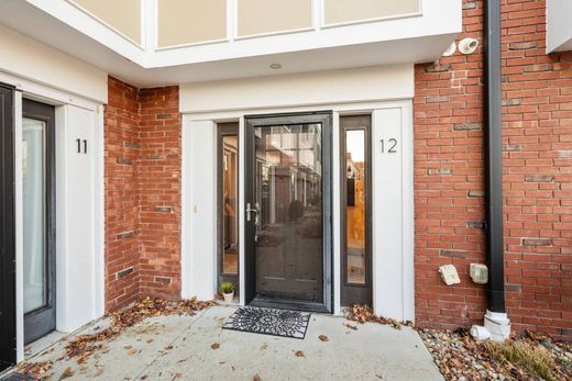 Διαμέρισμα σε Winthrop, Suffolk County