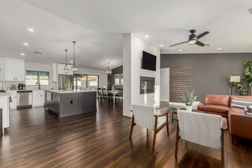 Detached House in Tempe, Maricopa County