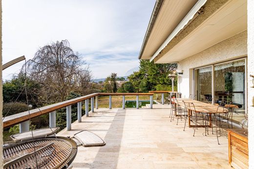 Casa en Grenoble, Isere