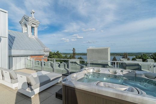 Apartment in Sainte-Foy, Capitale-Nationale