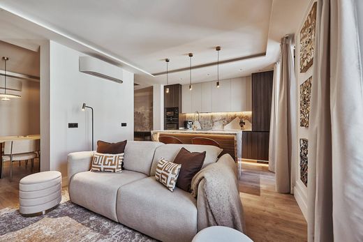 Apartment / Etagenwohnung in Madrid, Provinz Madrid