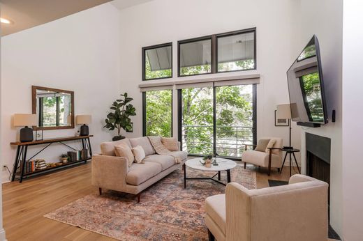 تاون هاوس ﻓﻲ لوس أنجلوس, Los Angeles County