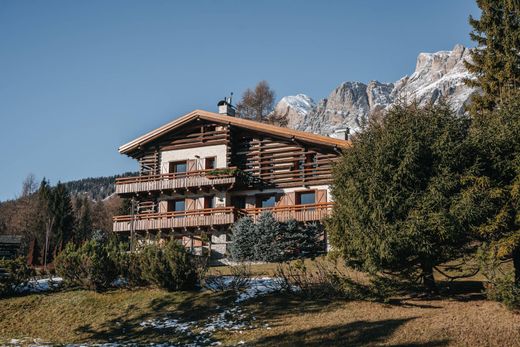 Villa in Cortina d’Ampezzo, Provincia di Belluno