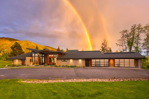 Detached House in Steamboat Springs, Routt County