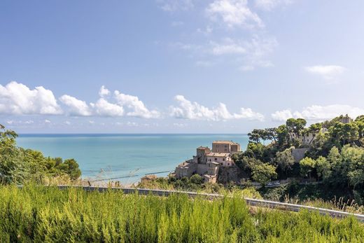 Villa in Grottammare, Ascoli Piceno