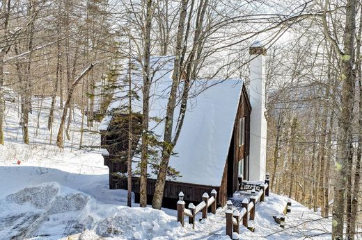 Luxury home in Plymouth, Windsor County