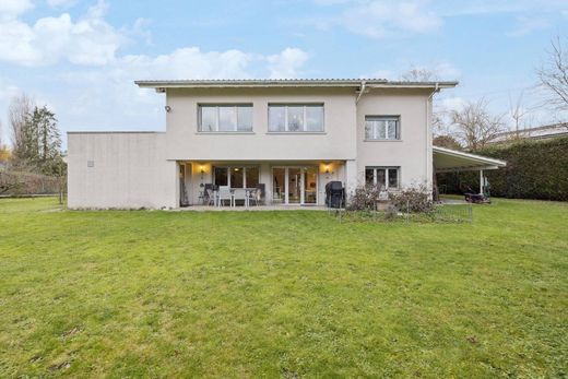 Частный Дом, Founex, Nyon District