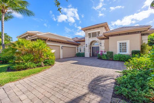 Detached House in Naples, Collier County