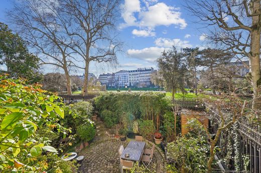 Apartment in La Muette, Auteuil, Porte Dauphine, Paris