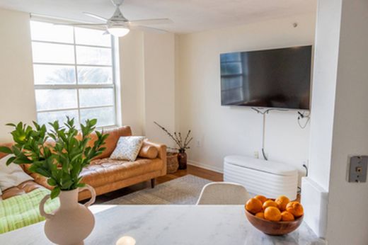 Apartment / Etagenwohnung in Fort Lauderdale, Broward County