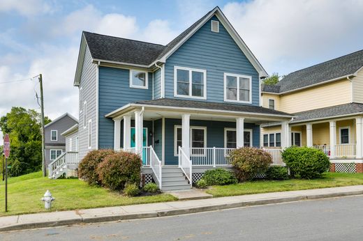 Detached House in Richmond, City of Richmond