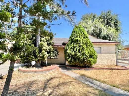 Einfamilienhaus in Fontana, San Bernardino County