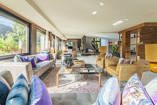 Casa en Esplugues de Llobregat, Provincia de Barcelona