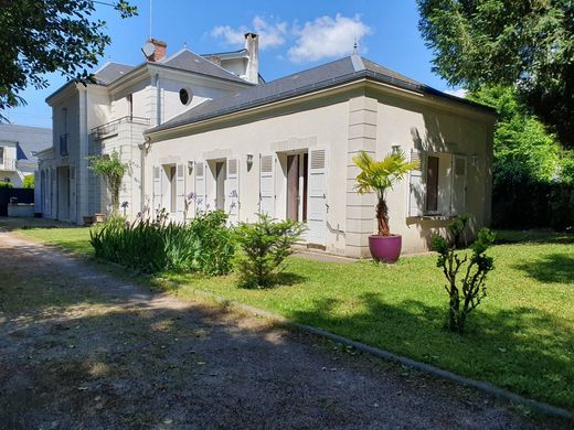 Detached House in Olivet, Loiret