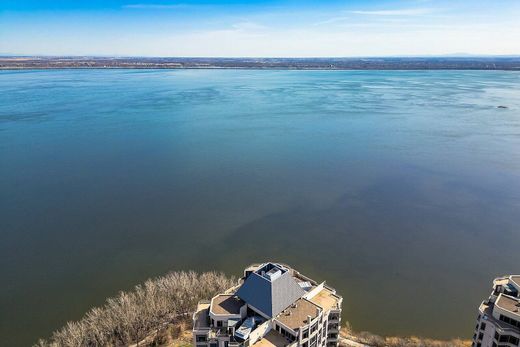 Verdun, City of Montréalのアパートメント