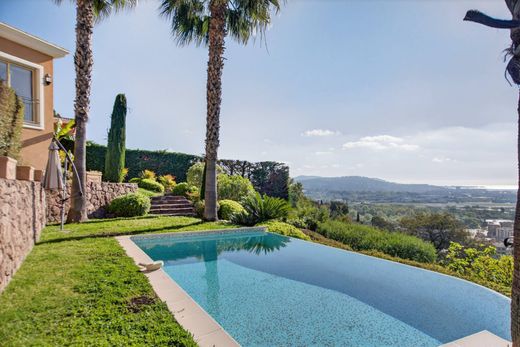 Вилла, Mandelieu-la-Napoule, Alpes-Maritimes