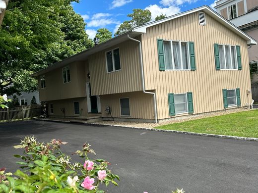 Vrijstaand huis in Manchester-by-the-Sea, Essex County